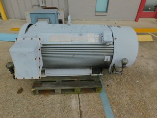 Siemens Electric Motor 500 HP, 3580 RPM, 5810S Frame, 2300/4000 Volts, Induction